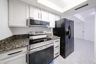 17032 N 16th Drive #Unit 7, Phoenix, AZ 85023 - Photo 12