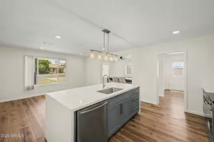 1819 W Morten Ave, Phoenix, AZ 85021 - Photo 16