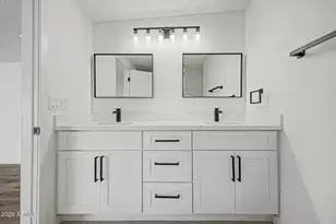 1819 W Morten Ave, Phoenix, AZ 85021 - Photo 20
