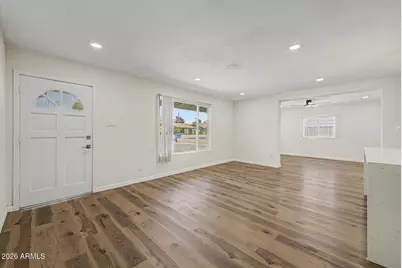 1819 W Morten Avenue, Phoenix, AZ 85021 - Photo 4