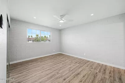 4620 N 53rd Avenue, Phoenix, AZ 85031 - Photo 14