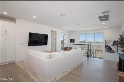 2121 W Sonoran Desert Drive #8, Phoenix, AZ 85085 - Photo 4
