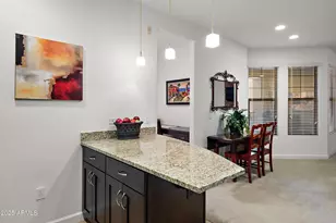 7291 N Scottsdale Rd, Paradise Valley, AZ 85253 - Photo 12