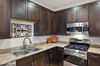 7291 N Scottsdale Road #2009, Paradise Valley, AZ 85253 - Photo 10