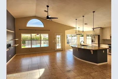 15013 S 46th Place, Phoenix, AZ 85044 - Photo 2