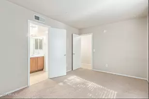 900 S 94th St, Chandler, AZ 85224 - Photo 4
