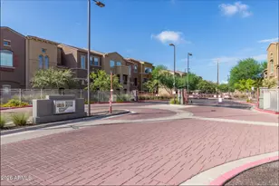 900 S 94th St, Chandler, AZ 85224 - Photo 32
