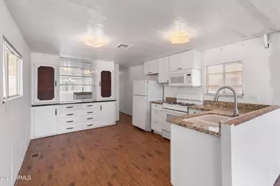 535 S Alma School Road #39, Mesa, AZ 85210 - Photo 2