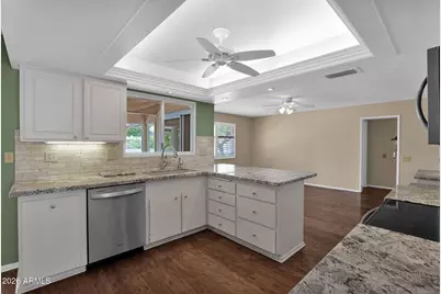 17424 N Lindgren Avenue, Sun City, AZ 85373 - Photo 12
