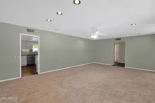 17424 N Lindgren Ave, Sun City, AZ 85373 - Photo 4