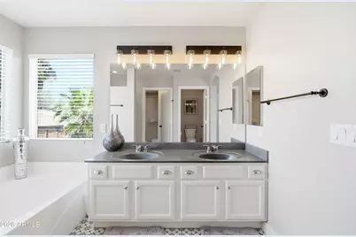 3032 E Millbrae Lane, Gilbert, AZ 85234 - Photo 24
