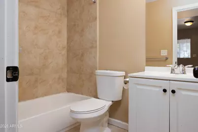 2501 W Belmont Avenue #Apt 3, Phoenix, AZ 85051 - Photo 10
