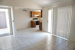 10610 S 48th St, Phoenix, AZ 85044 - Photo 6