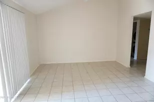 10610 S 48th St, Phoenix, AZ 85044 - Photo 8