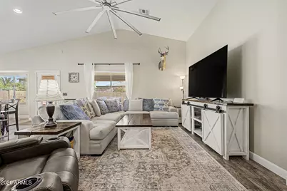 8013 W Cordes Road, Phoenix, AZ 85043 - Photo 10