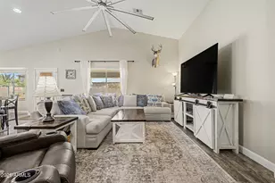 8013 W Cordes Rd, Phoenix, AZ 85043 - Photo 10