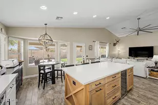 8013 W Cordes Rd, Phoenix, AZ 85043 - Photo 14