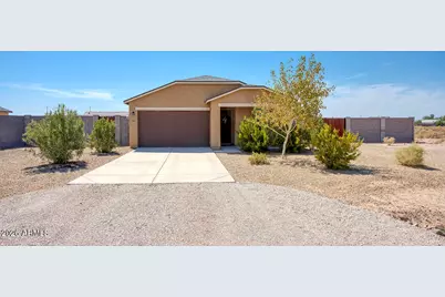 3540 N Mateo Drive, Eloy, AZ 85131 - Photo 1