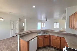 609 W Rio Vista Ln, Avondale, AZ 85323 - Photo 6