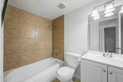 4051 W Reade Avenue, Phoenix, AZ 85019 - Photo 10