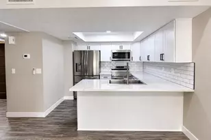 819 N College Ave, Tempe, AZ 85288 - Photo 6