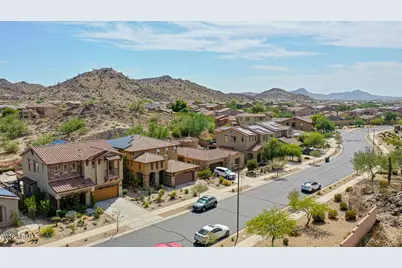 18487 W Desert View Lane, Goodyear, AZ 85338 - Photo 58