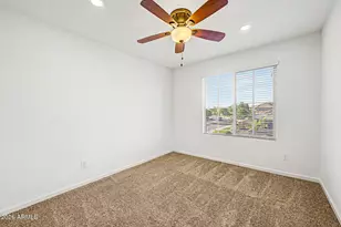 879 E Aberdeen Dr, Gilbert, AZ 85298 - Photo 40
