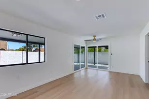 2324 E Cortez St, Phoenix, AZ 85028 - Photo 16