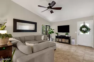 8874 E Aster Dr, Scottsdale, AZ 85260 - Photo 4