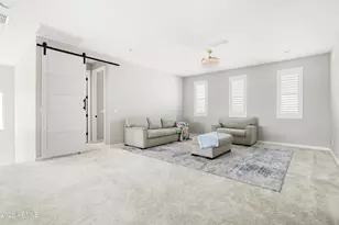 21623 N 60th Ter, Phoenix, AZ 85054 - Photo 8