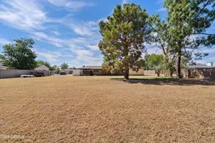 950 E Remington Dr, Chandler, AZ 85286 - Photo 14