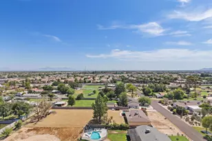 950 E Remington Dr, Chandler, AZ 85286 - Photo 4