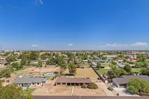 950 E Remington Dr, Chandler, AZ 85286 - Photo 2