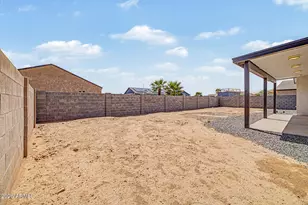 14733 S Diablo Rd, Arizona City, AZ 85123 - Photo 30