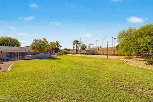 7532 W Villa Theresa Dr, Glendale, AZ 85308 - Photo 32