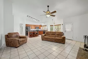 7639 W Crocus Dr, Peoria, AZ 85381 - Photo 16