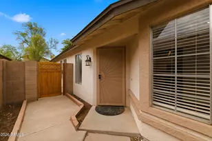 15033 W Heritage Oak Way, Surprise, AZ 85374 - Photo 6