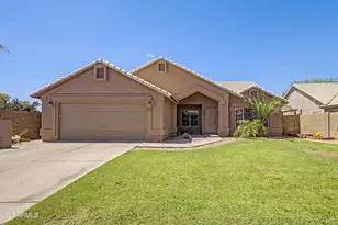 1138 N Pheasant Dr, Gilbert, AZ 85234 - Photo 1