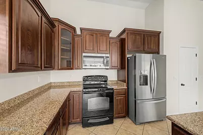 4017 E Hashknife Road, Phoenix, AZ 85050 - Photo 14
