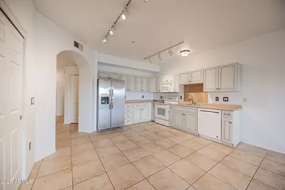 920 E Devonshire Avenue #4003, Phoenix, AZ 85014 - Photo 6