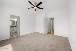 1401 E Malapai Dr, Phoenix, AZ 85020 - Photo 10