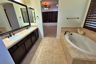 6602 S Bridal Vail Dr, Gilbert, AZ 85298 - Photo 32