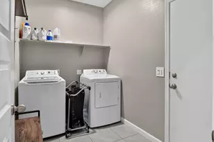 37008 N Hinterwald Wy, San Tan Valley, AZ 85143 - Photo 22