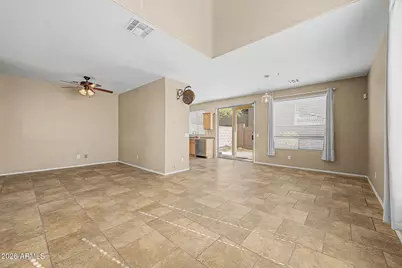 111 E Cottonwood Lane, Phoenix, AZ 85048 - Photo 12