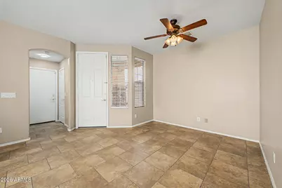 111 E Cottonwood Lane, Phoenix, AZ 85048 - Photo 8
