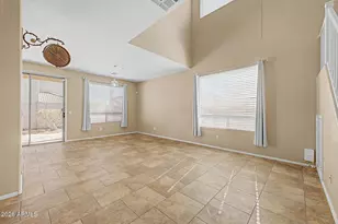 111 E Cottonwood Ln, Phoenix, AZ 85048 - Photo 10