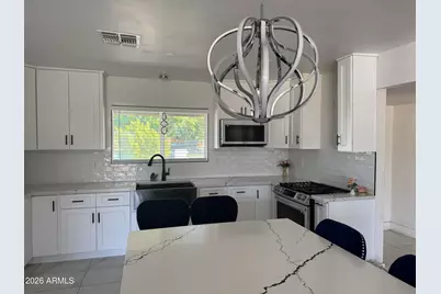 1129 W 10th Street, Mesa, AZ 85201 - Photo 2