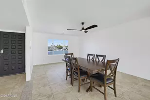 2242 W Concho Cir, Mesa, AZ 85202 - Photo 14