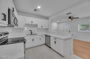 4324 N 21st St, Phoenix, AZ 85016 - Photo 8