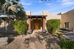 9827 N 65th Pl, Paradise Valley, AZ 85253 - Photo 44